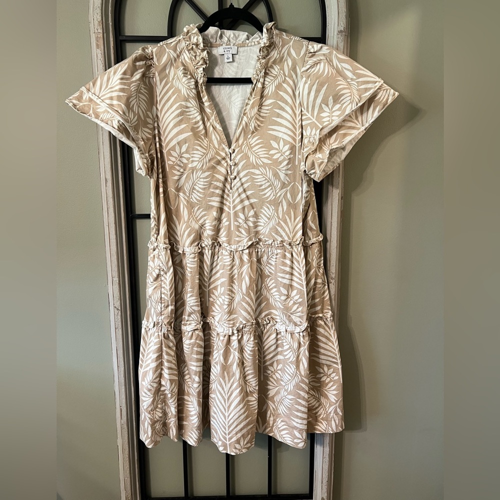 Crown and Ivy Beige Leaf Print Dress